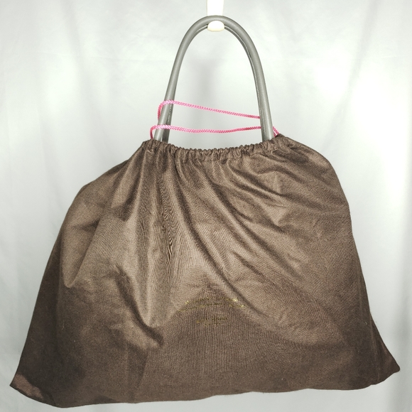 Kate Spade - Cobble Hill Leslie Leather Tote in French Grey - Picture 13 of 14